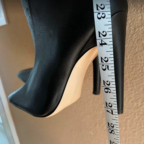 Good American Boots 9